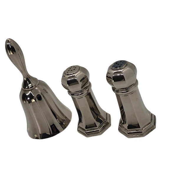 Salt & Pepper Shaker with Dinner Bell - Picture 4 of 12
